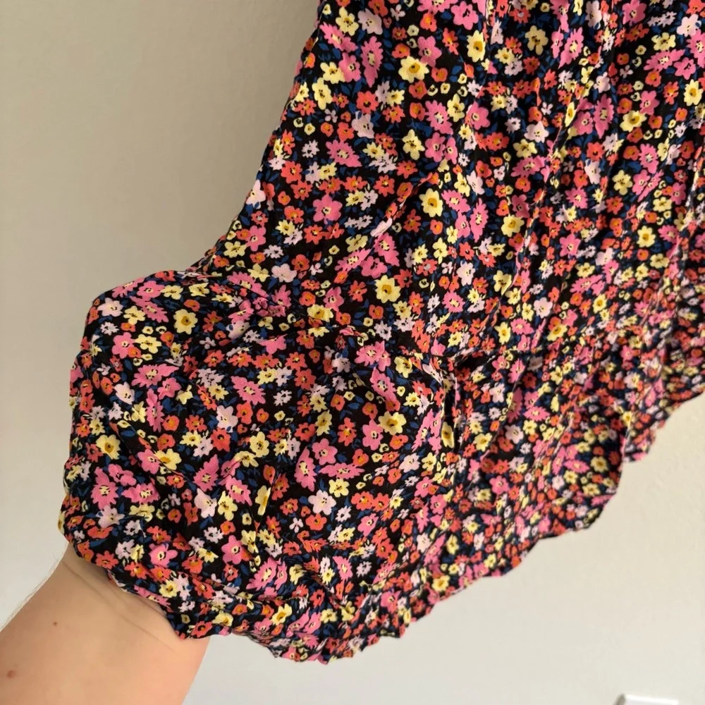 Old Navy‎ • Floral Spaghetti Strap Dress